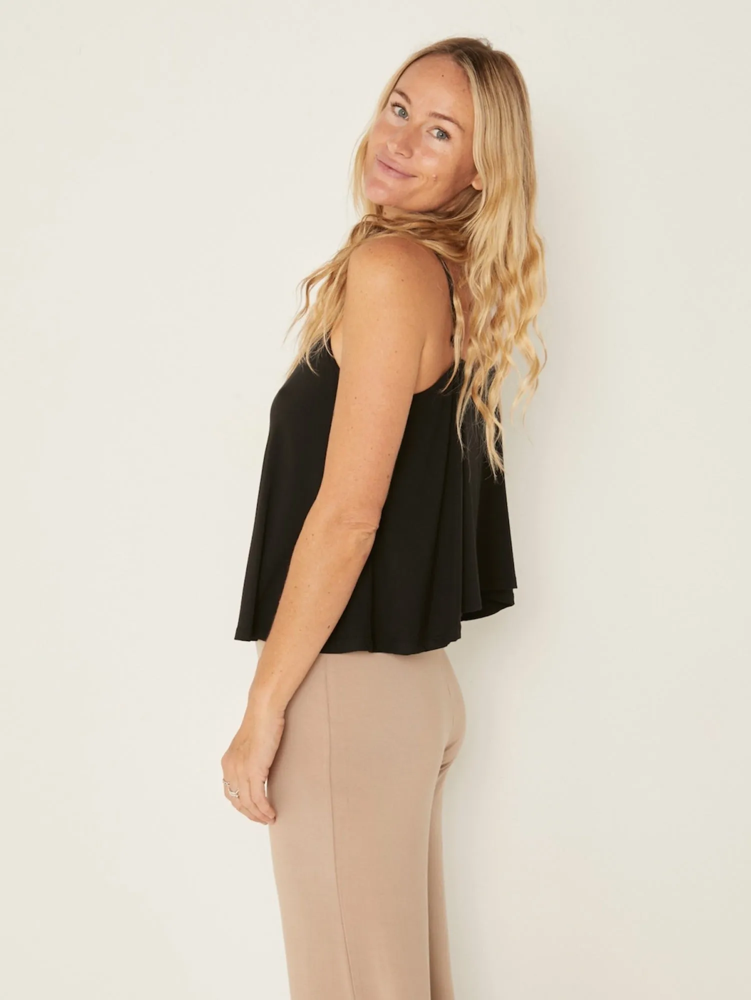 Bamboo Swing Singlet - Black
