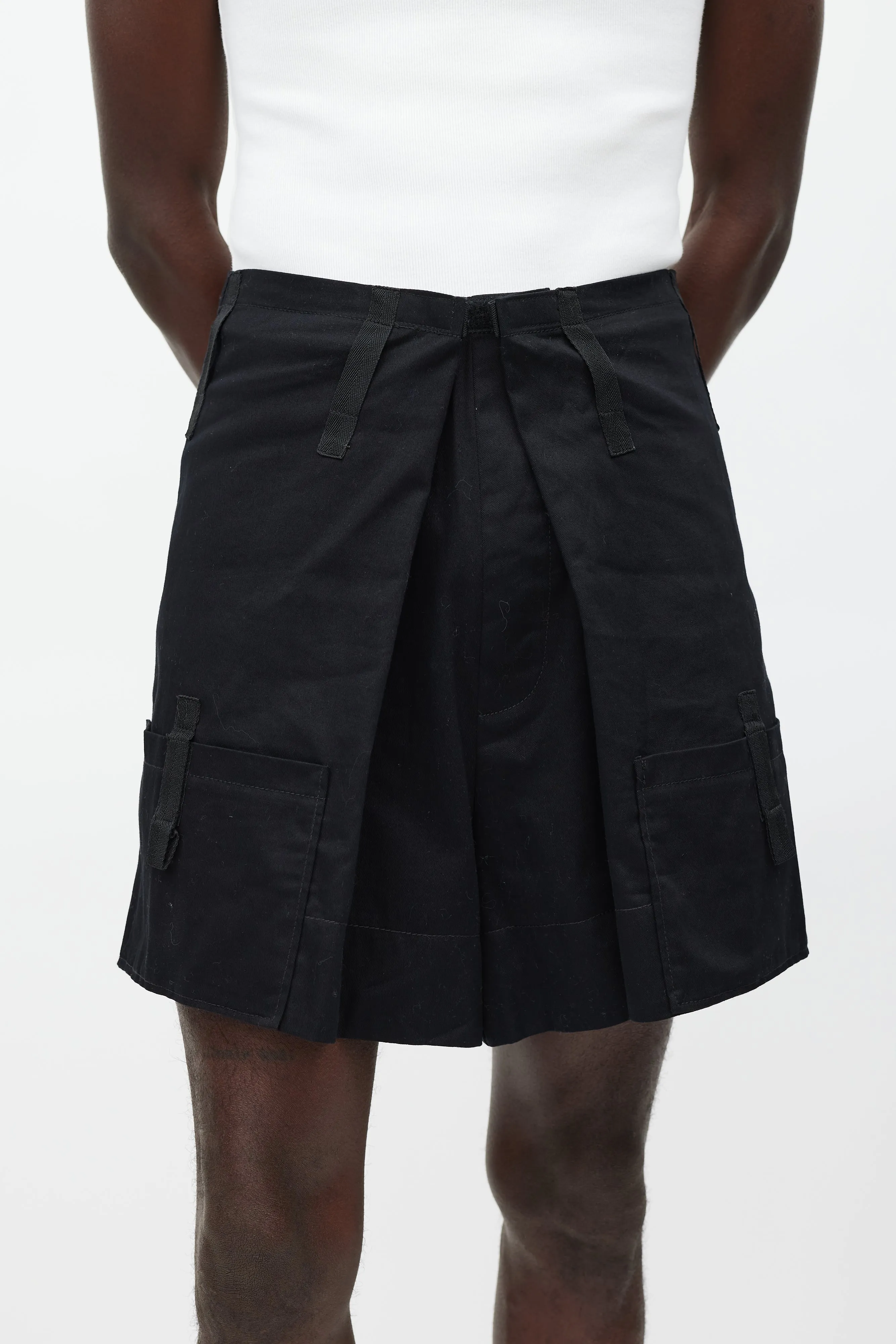 Black Wide Leg Cargo Short