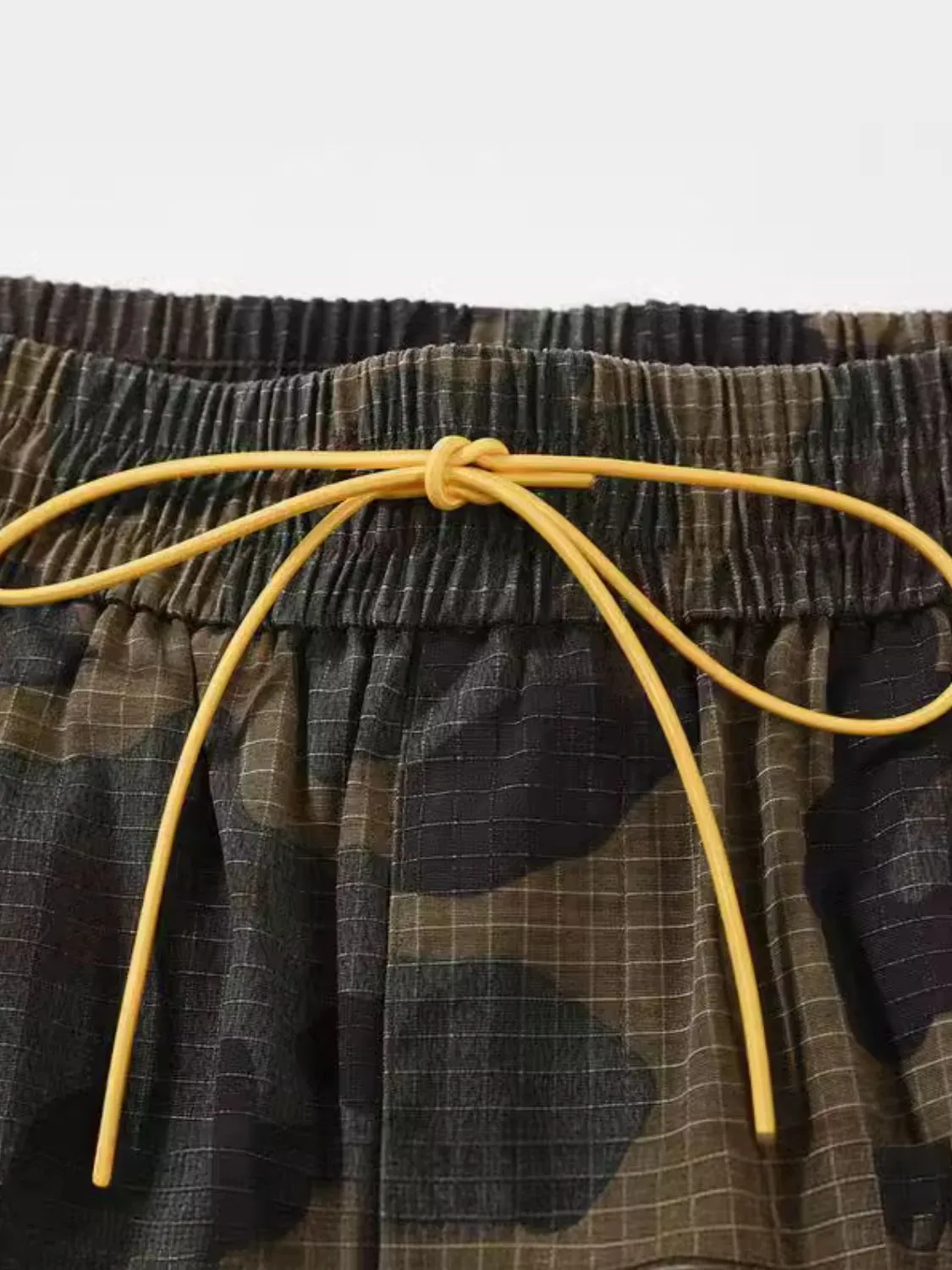 Drawstring Camouflage Cargo Pocket Shorts