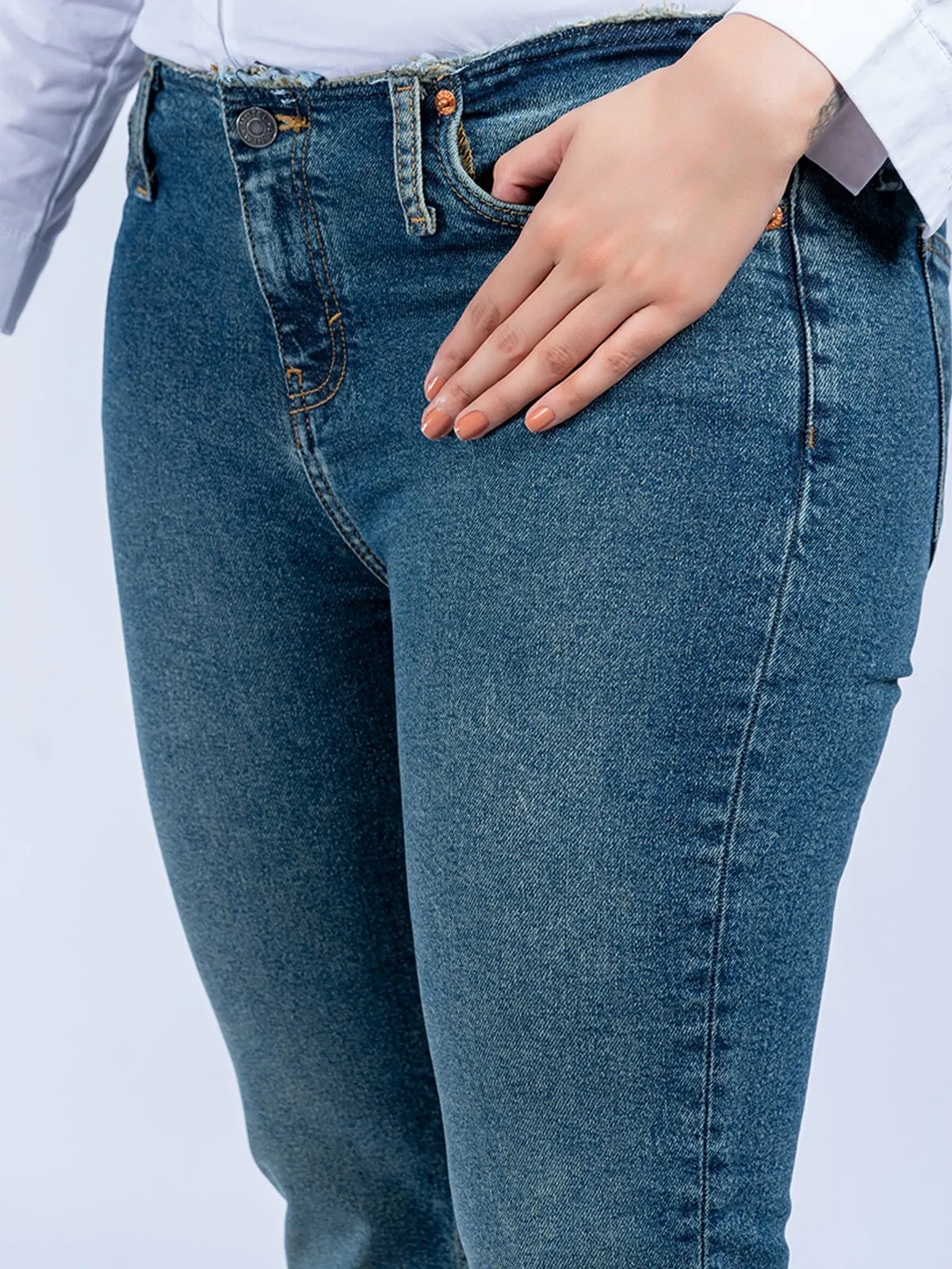 Rough Waist and Hem Flare Leg Jeans